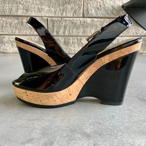 Women’s black wedges